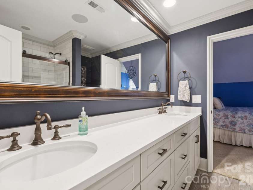 2900 Cutter Court, Waxhaw, NC 28173.  MLS# CAR4392971, YatesRealty ID 31378. 