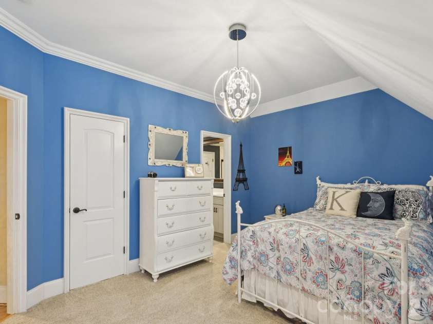 2900 Cutter Court, Waxhaw, NC 28173.  MLS# CAR4392971, YatesRealty ID 31378. 