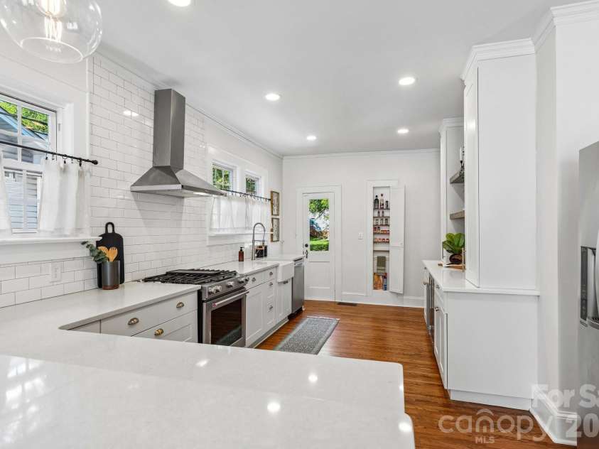 355 Union Street, Concord, NC 28025.  MLS# CAR4389819, YatesRealty ID 31379. 