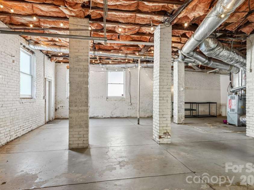 355 Union Street, Concord, NC 28025.  MLS# CAR4389819, YatesRealty ID 31379. 