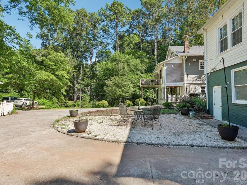 355 Union Street, Concord, NC 28025.  MLS# CAR4389819, YatesRealty ID 31379. 