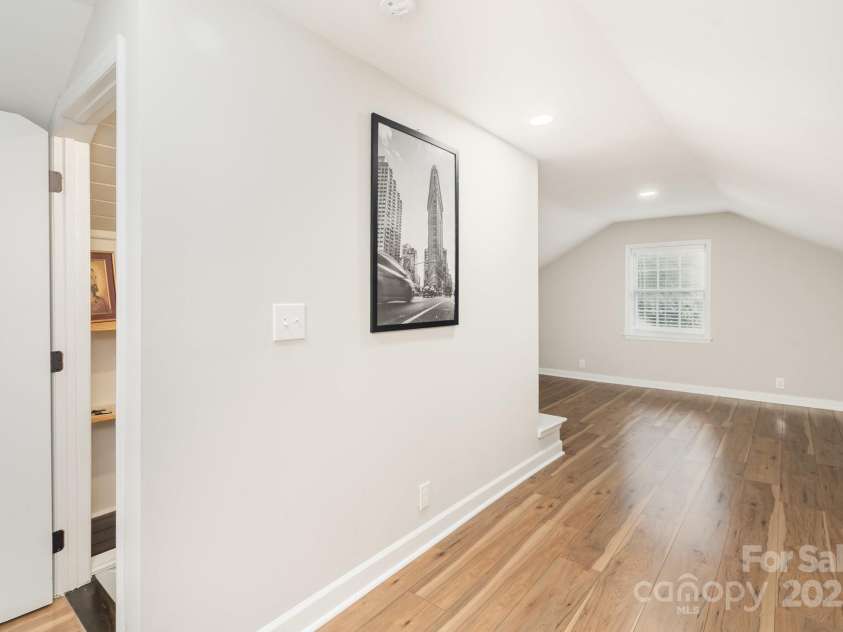 1110 New Hope Road, Gastonia, NC 28054.  MLS# CAR4287099, YatesRealty ID 31383. 