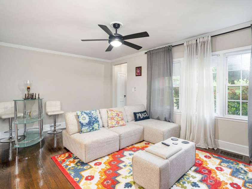 1110 New Hope Road, Gastonia, NC 28054.  MLS# CAR4287099, YatesRealty ID 31383. 