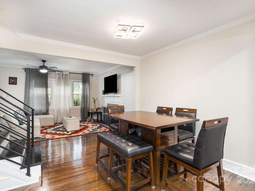 1110 New Hope Road, Gastonia, NC 28054.  MLS# CAR4287099, YatesRealty ID 31383. 