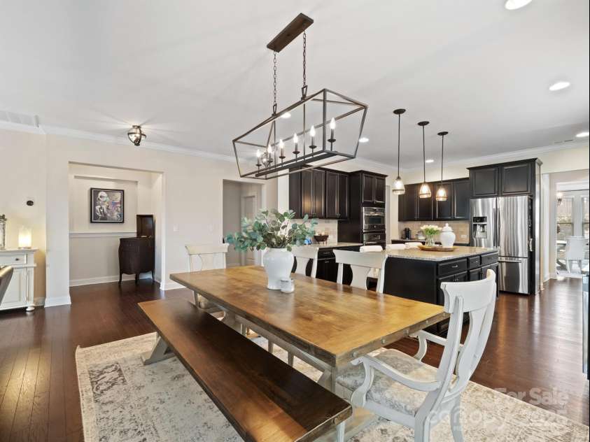 12610 Old Westbury Drive, Cornelius, NC 28031.  MLS# CAR4289586, YatesRealty ID 31384. 