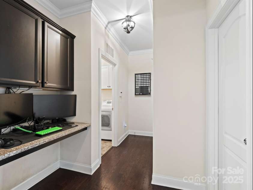 12610 Old Westbury Drive, Cornelius, NC 28031.  MLS# CAR4289586, YatesRealty ID 31384. 