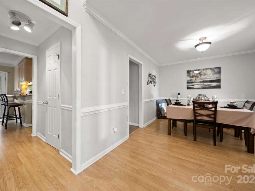 9426 Copper Hill Lane, Charlotte, NC 28269.  MLS# CAR4283016, YatesRealty ID 31386. 