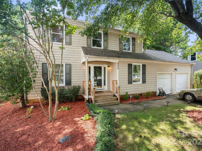 9426 Copper Hill Lane, Charlotte, NC 28269.  MLS# CAR4283016, YatesRealty ID 31386. 