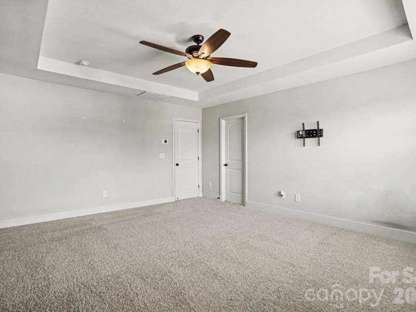 1209 Brooksland Place, Waxhaw, NC 28173.  MLS# CAR4392412, YatesRealty ID 31387. 