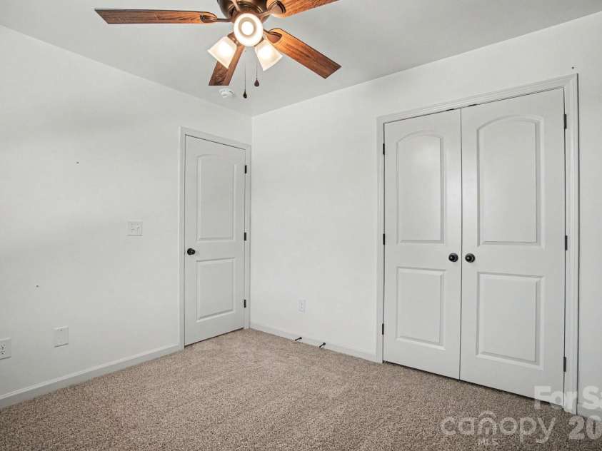 1209 Brooksland Place, Waxhaw, NC 28173.  MLS# CAR4392412, YatesRealty ID 31387. 