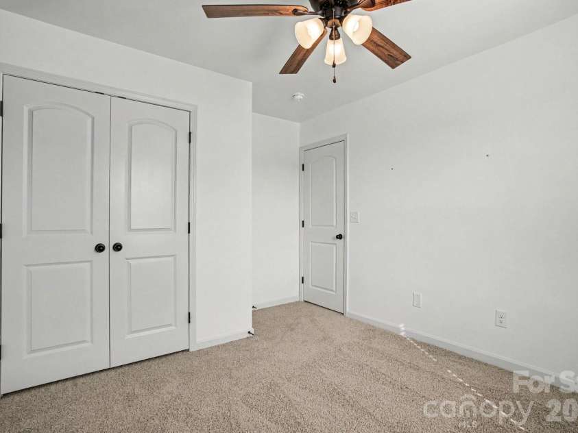 1209 Brooksland Place, Waxhaw, NC 28173.  MLS# CAR4392412, YatesRealty ID 31387. 