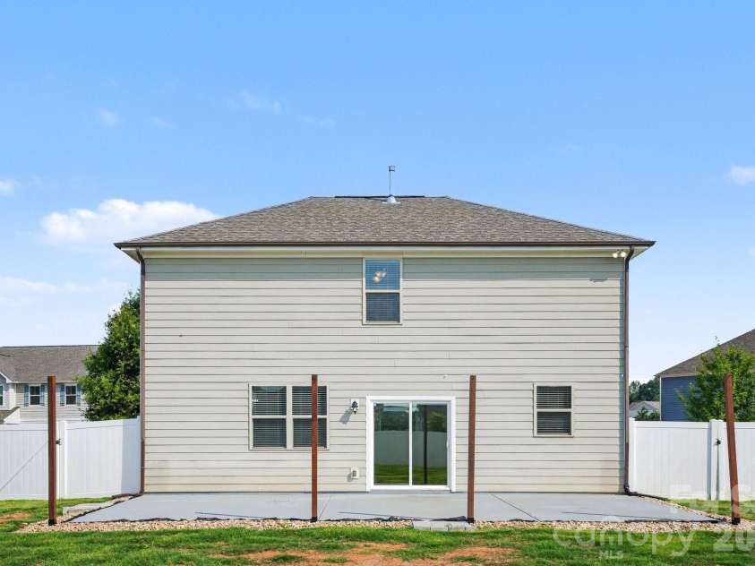 1209 Brooksland Place, Waxhaw, NC 28173.  MLS# CAR4392412, YatesRealty ID 31387. 