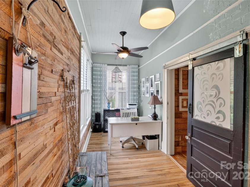 178 Caldwell Street, Brevard, NC 28712.  MLS# CAR4289391, YatesRealty ID 31387. 