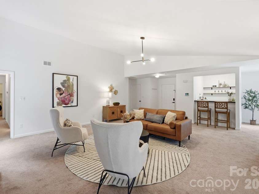 4119 Bon Rea Drive, Charlotte, NC 28226.  MLS# CAR4386771, YatesRealty ID 31389. 