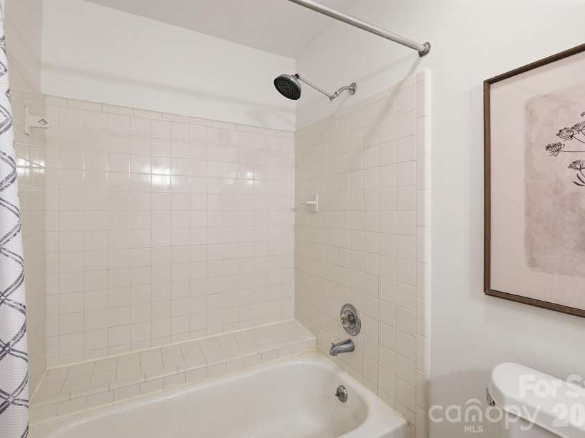 4119 Bon Rea Drive, Charlotte, NC 28226.  MLS# CAR4386771, YatesRealty ID 31389. 