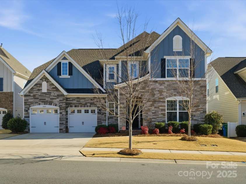 1005 Argentium Way, Waxhaw, NC 28173.  MLS# CAR4334081, YatesRealty ID 3139. 