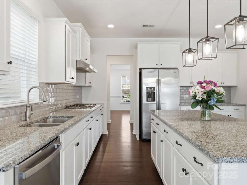 1005 Argentium Way, Waxhaw, NC 28173.  MLS# CAR4334081, YatesRealty ID 3139. 