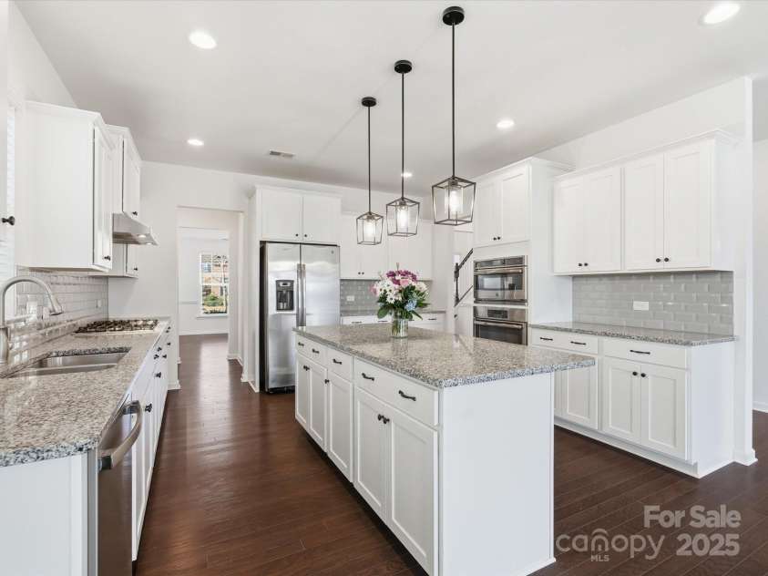 1005 Argentium Way, Waxhaw, NC 28173.  MLS# CAR4334081, YatesRealty ID 3139. 