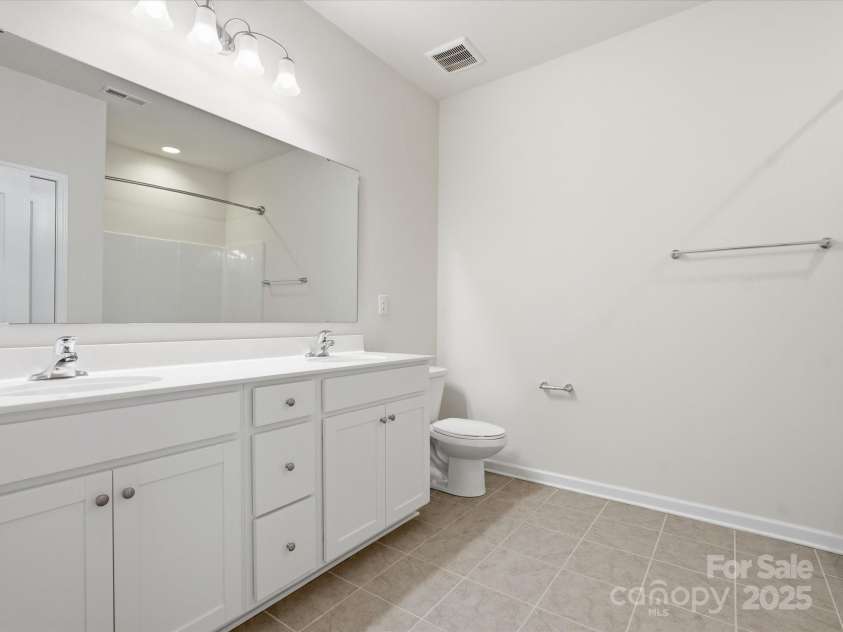 1005 Argentium Way, Waxhaw, NC 28173.  MLS# CAR4334081, YatesRealty ID 3139. 