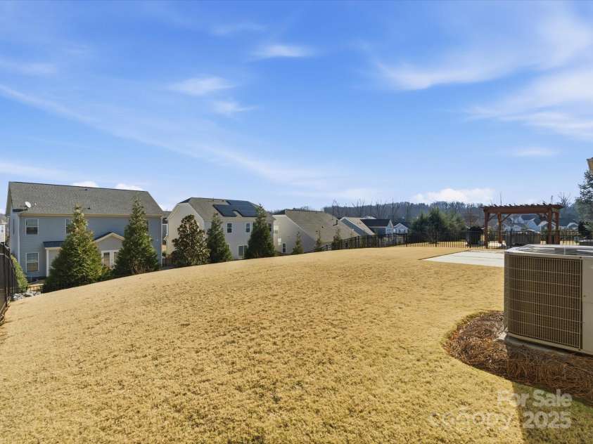 1005 Argentium Way, Waxhaw, NC 28173.  MLS# CAR4334081, YatesRealty ID 3139. 