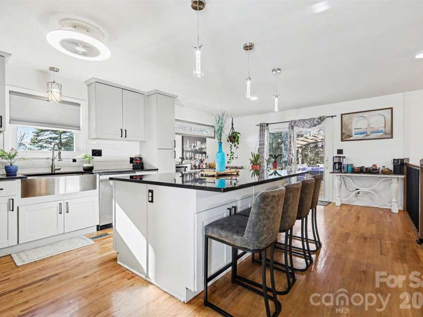 5016 Tara Tea Drive, Fort Mill, SC 29708.  MLS# CAR4336232, YatesRealty ID 3139. 