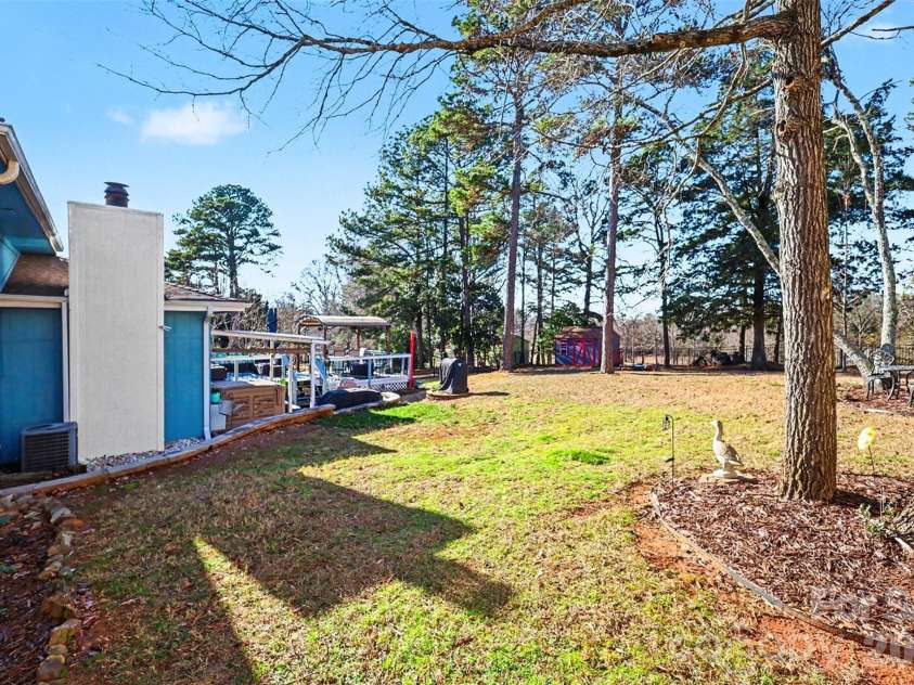 5016 Tara Tea Drive, Fort Mill, SC 29708.  MLS# CAR4336232, YatesRealty ID 3139. 