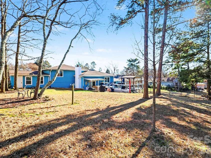 5016 Tara Tea Drive, Fort Mill, SC 29708.  MLS# CAR4336232, YatesRealty ID 3139. 