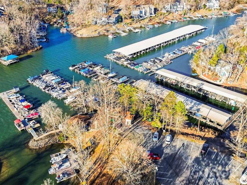 5016 Tara Tea Drive, Fort Mill, SC 29708.  MLS# CAR4336232, YatesRealty ID 3139. 