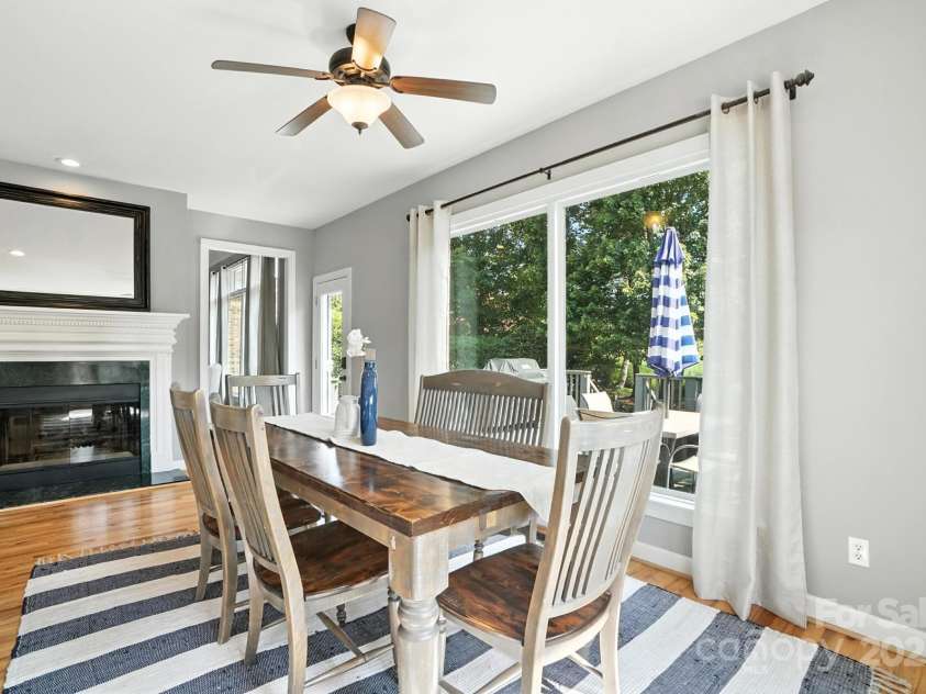 12811 Cadgwith Cove Drive, Huntersville, NC 28078.  MLS# CAR4281341, YatesRealty ID 31390. 