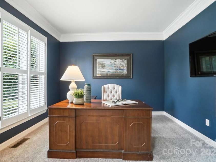 12811 Cadgwith Cove Drive, Huntersville, NC 28078.  MLS# CAR4281341, YatesRealty ID 31390. 