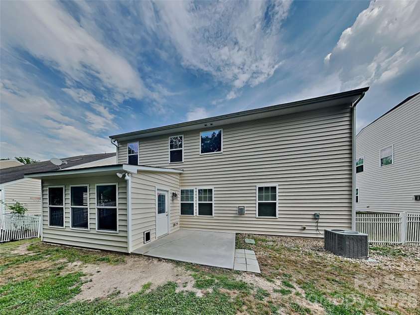 3013 Sewee Lane, Waxhaw, NC 28173.  MLS# CAR4384266, YatesRealty ID 31390. 