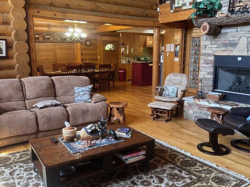686 Hyacinth Drive, Clyde, NC 28721.  MLS# CAR4384299, YatesRealty ID 31392. 