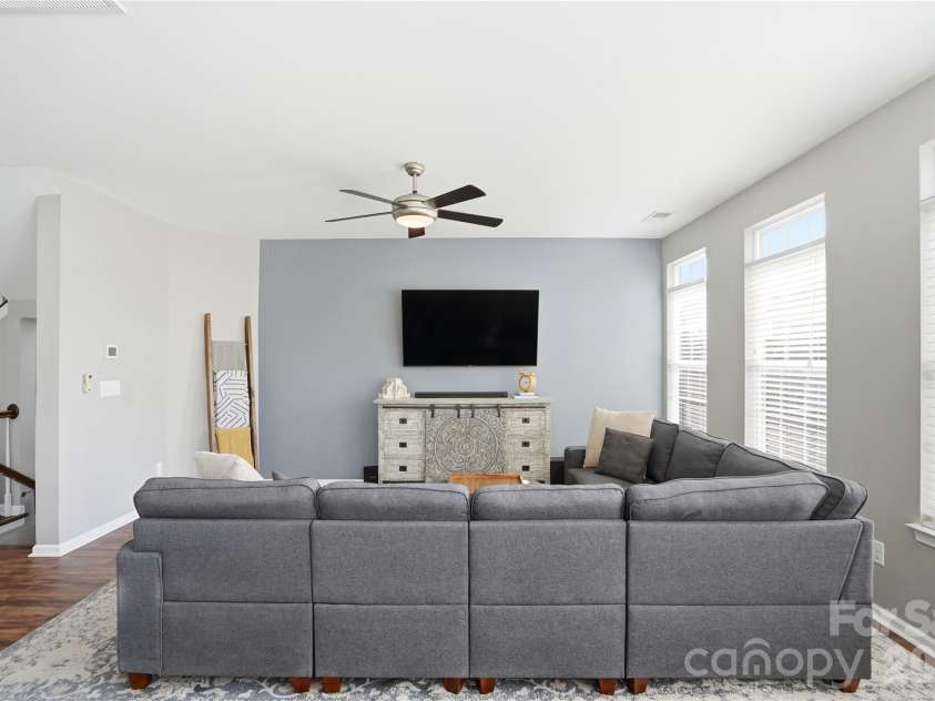 10005 Kings Parade Boulevard, Charlotte, NC 28273.  MLS# CAR4381853, YatesRealty ID 31394. 
