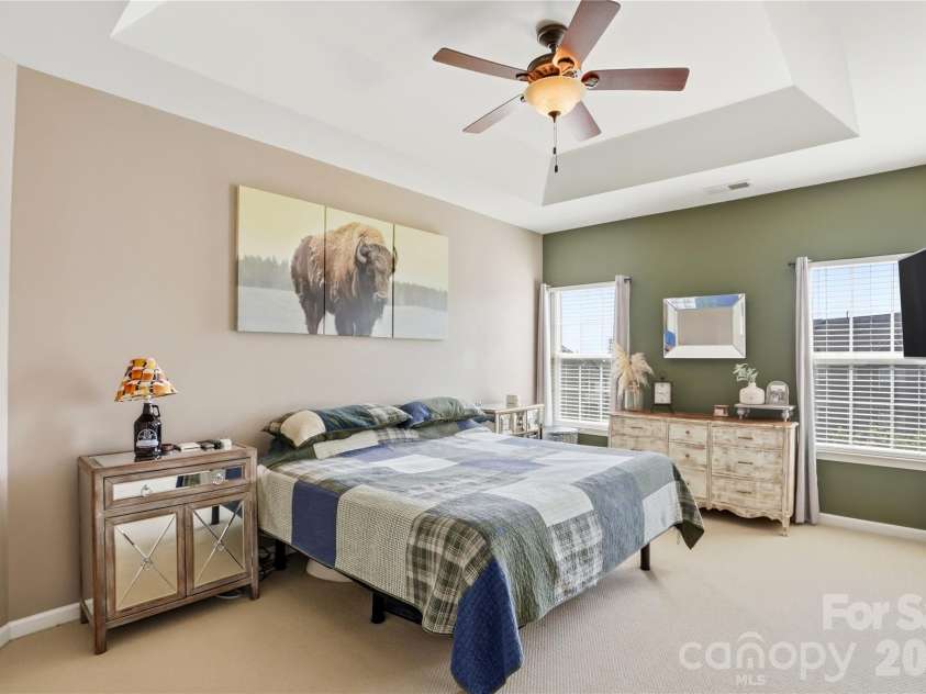 10005 Kings Parade Boulevard, Charlotte, NC 28273.  MLS# CAR4381853, YatesRealty ID 31394. 