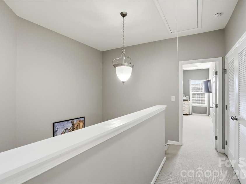 10005 Kings Parade Boulevard, Charlotte, NC 28273.  MLS# CAR4381853, YatesRealty ID 31394. 
