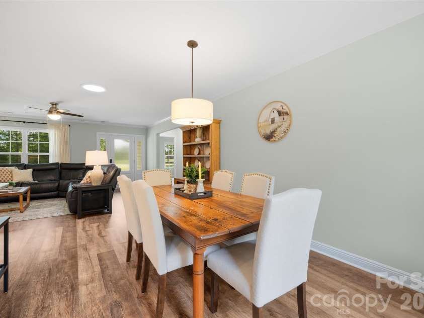 3734 Cimmeron Road, Lancaster, SC 29720.  MLS# CAR4392700, YatesRealty ID 31395. 