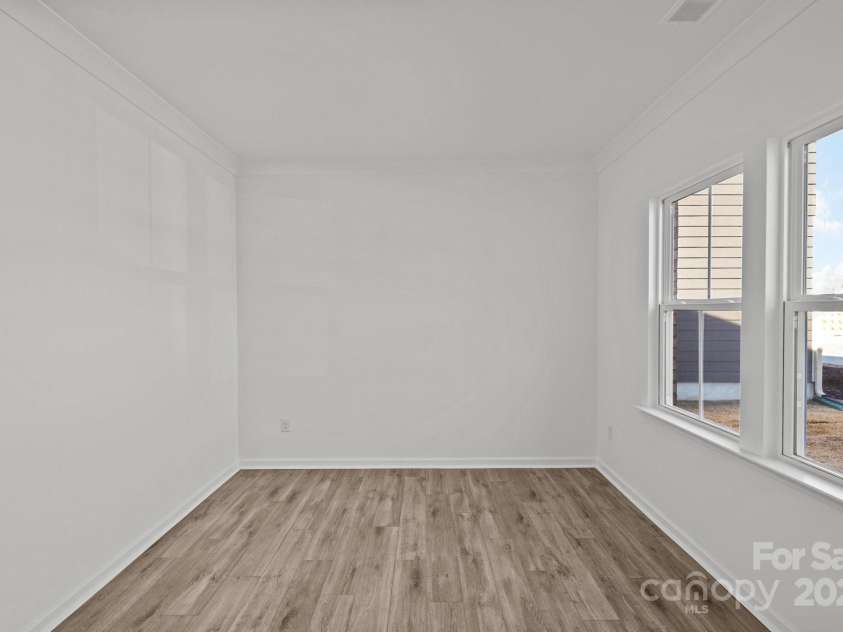 11416 Glasden Road, Charlotte, NC 28278.  MLS# CAR4287129, YatesRealty ID 31396. Representative Photo