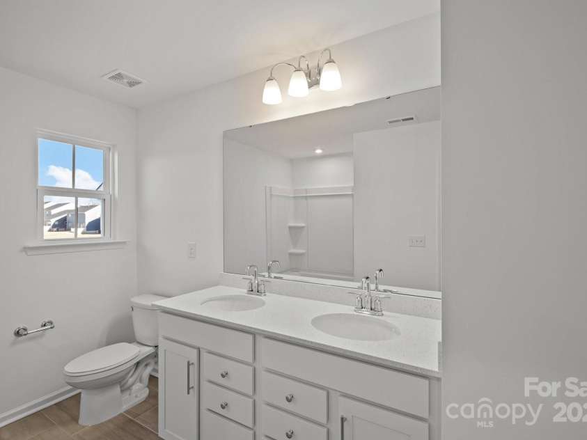 11416 Glasden Road, Charlotte, NC 28278.  MLS# CAR4287129, YatesRealty ID 31396. Representative Photo