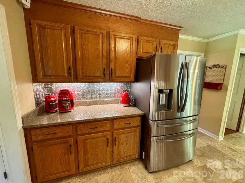 196 Flint Ridge Drive, Concord, NC 28025.  MLS# CAR4389532, YatesRealty ID 31397. 