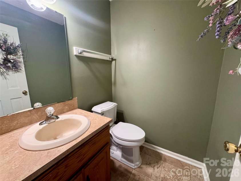 196 Flint Ridge Drive, Concord, NC 28025.  MLS# CAR4389532, YatesRealty ID 31397. 