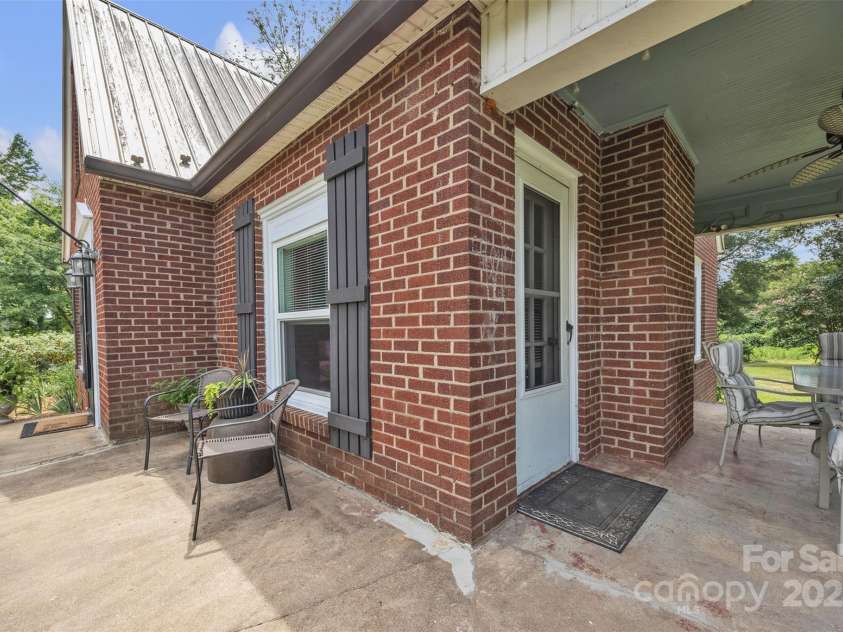 103 7th Street, Taylorsville, NC 28681.  MLS# CAR4285749, YatesRealty ID 31398. 