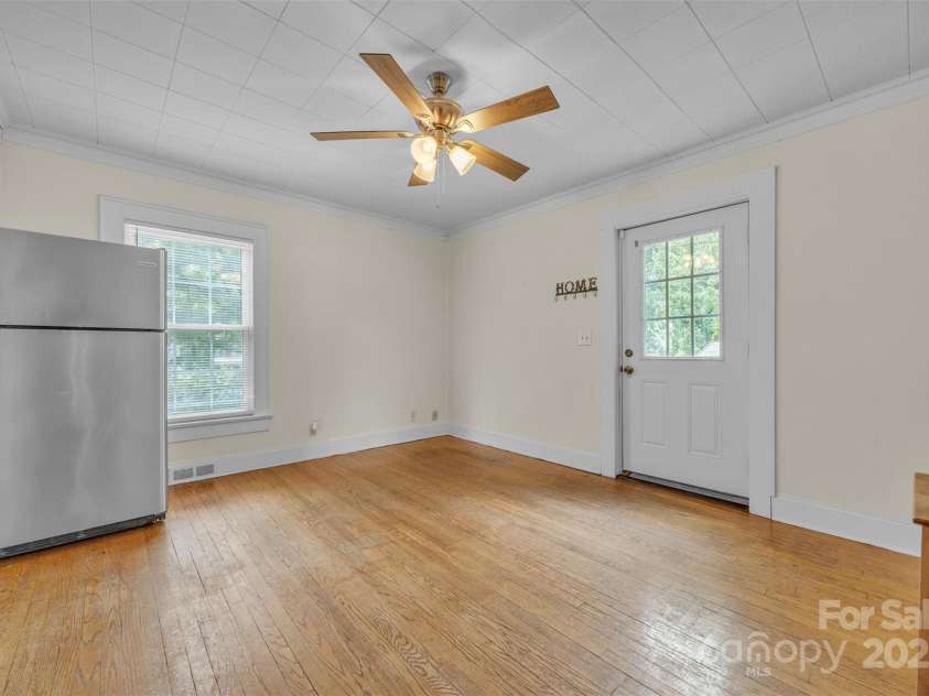 103 7th Street, Taylorsville, NC 28681.  MLS# CAR4285749, YatesRealty ID 31398. Flex Room