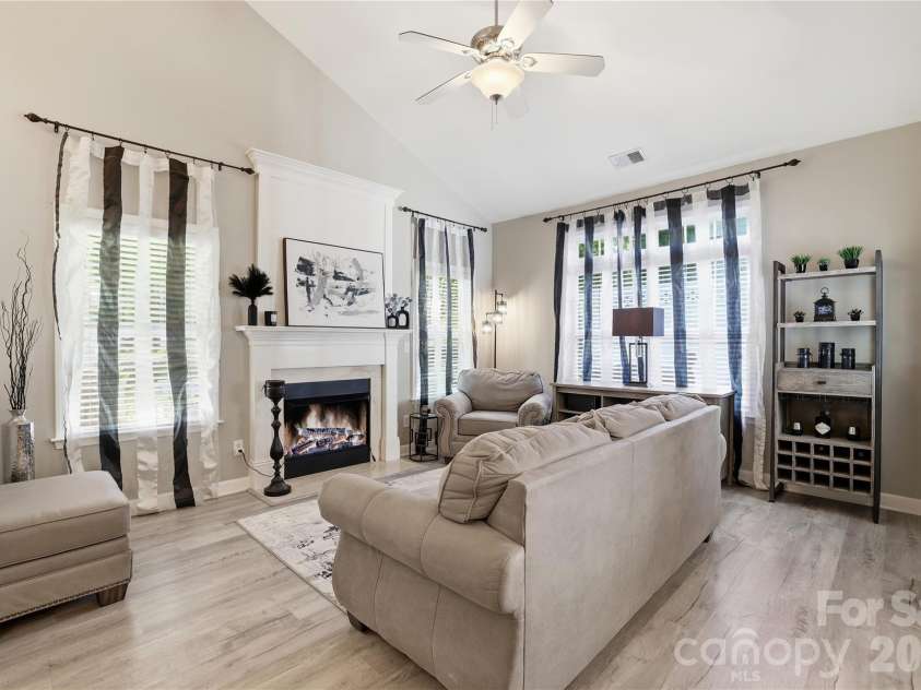 754 Winding Way, Rock Hill, SC 29732.  MLS# CAR4393691, YatesRealty ID 31398. 