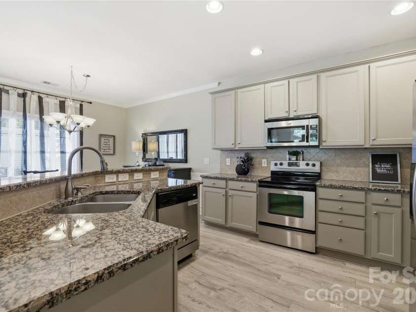 754 Winding Way, Rock Hill, SC 29732.  MLS# CAR4393691, YatesRealty ID 31398. 