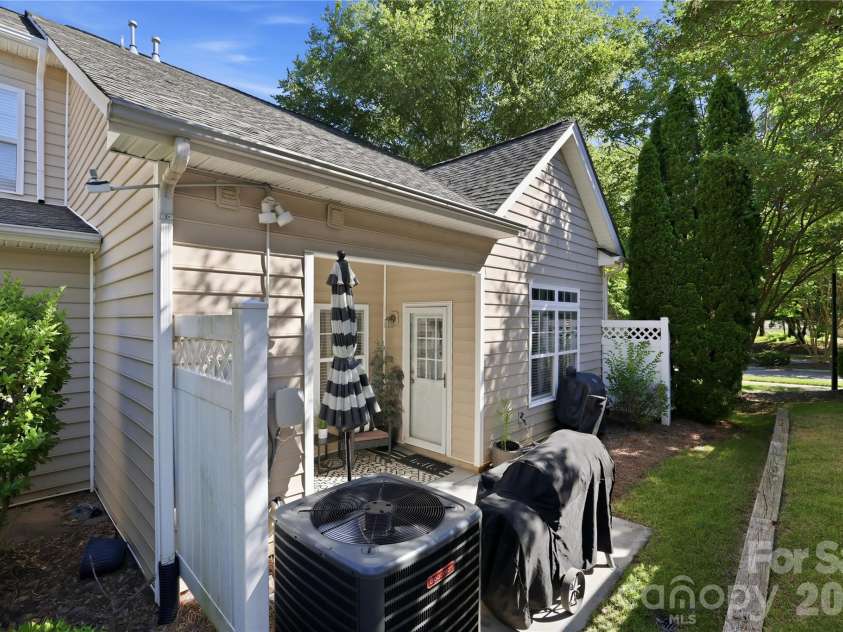754 Winding Way, Rock Hill, SC 29732.  MLS# CAR4393691, YatesRealty ID 31398. 