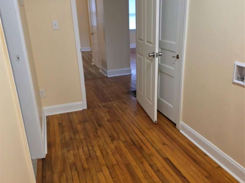 315 Spruce Street, Lenoir, NC 28645.  MLS# CAR4289283, YatesRealty ID 31399. 
