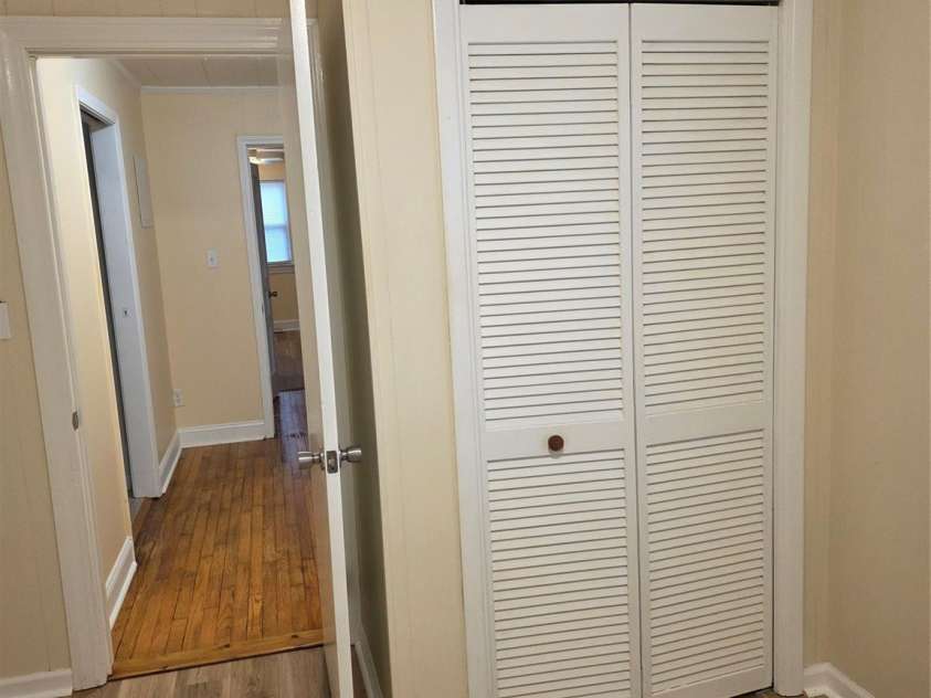 315 Spruce Street, Lenoir, NC 28645.  MLS# CAR4289283, YatesRealty ID 31399. 