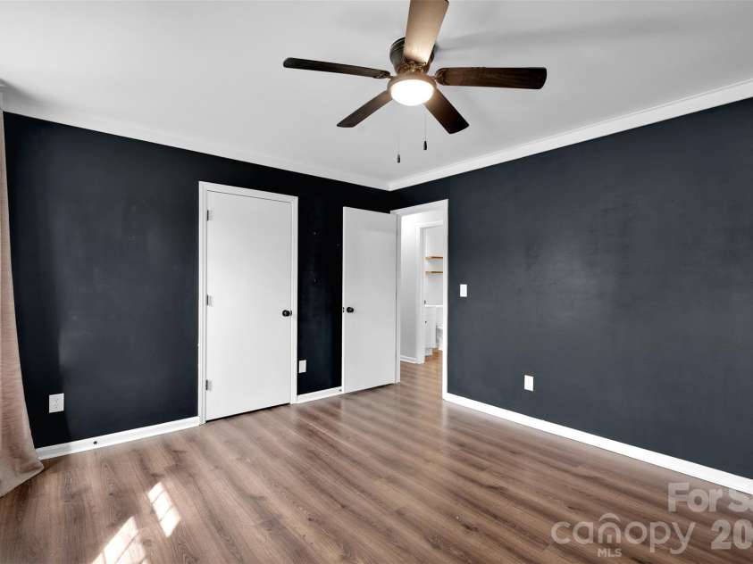 6724 Woodwedge Drive, Charlotte, NC 28227.  MLS# CAR4352052, YatesRealty ID 3140. 