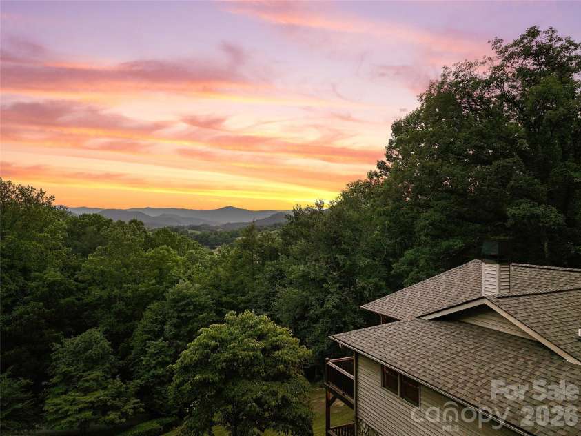 359 Saddlebrook Lane, Clyde, NC 28721.  MLS# CAR4393520, YatesRealty ID 31400. Beautiful Sunsets