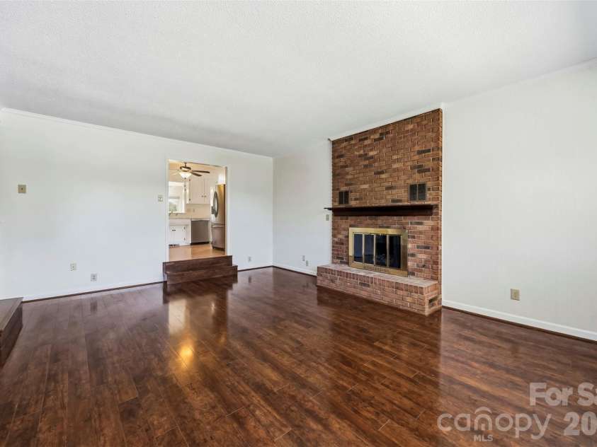 3447 Lake Shore Road, Denver, NC 28037.  MLS# CAR4394826, YatesRealty ID 31403. 